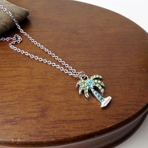‼️2/$18‼️ Rhinestone Palm Tree Charm Necklace